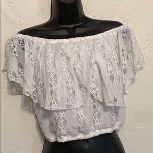 🌈 Abercrombie & Fitch Lace Crop Top-COPY